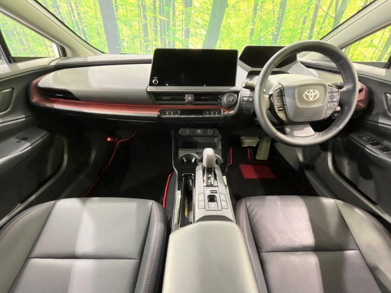 2023 Toyota Prius 6LA-MXWH61 (UW-6a642a67a1408)[28]