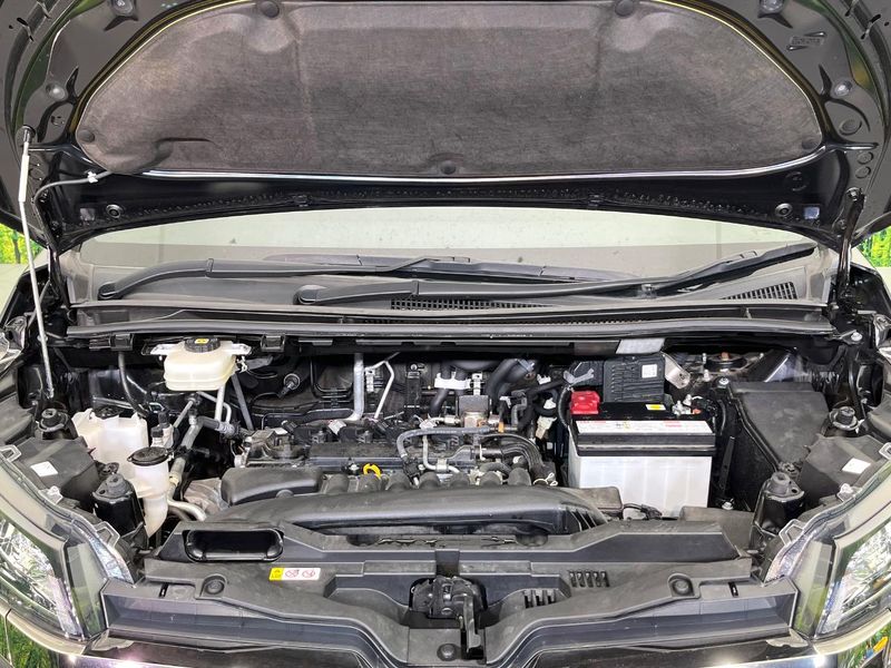 2023 Toyota Noah 6BA-MZRA90W (UW-6a642a6f8d692)[5]