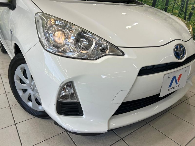 2013 Toyota Aqua DAA-NHP10 (UW-6a642a819f13d)[22]