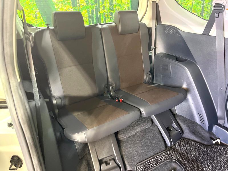 2019 Toyota Sienta DBA-NSP170G (UW-6a642a91bfbd3)[27]