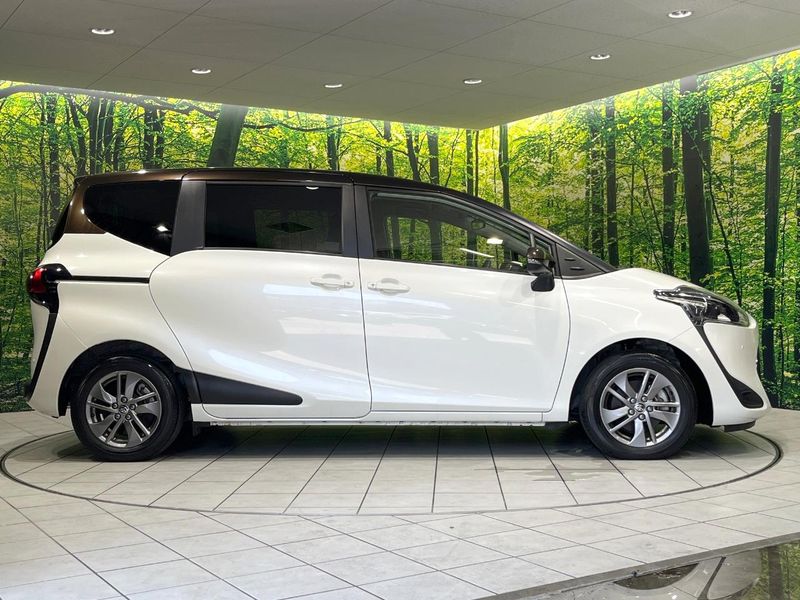2019 Toyota Sienta DBA-NSP170G (UW-6a642a9306689)[15]