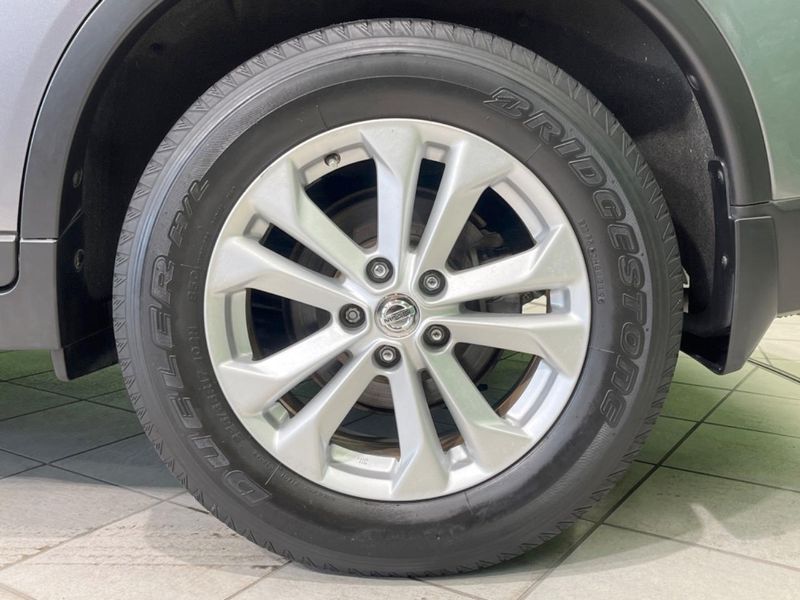 2014 Nissan X-Trail DBA-NT32 (UW-6a642a9565882)[14]