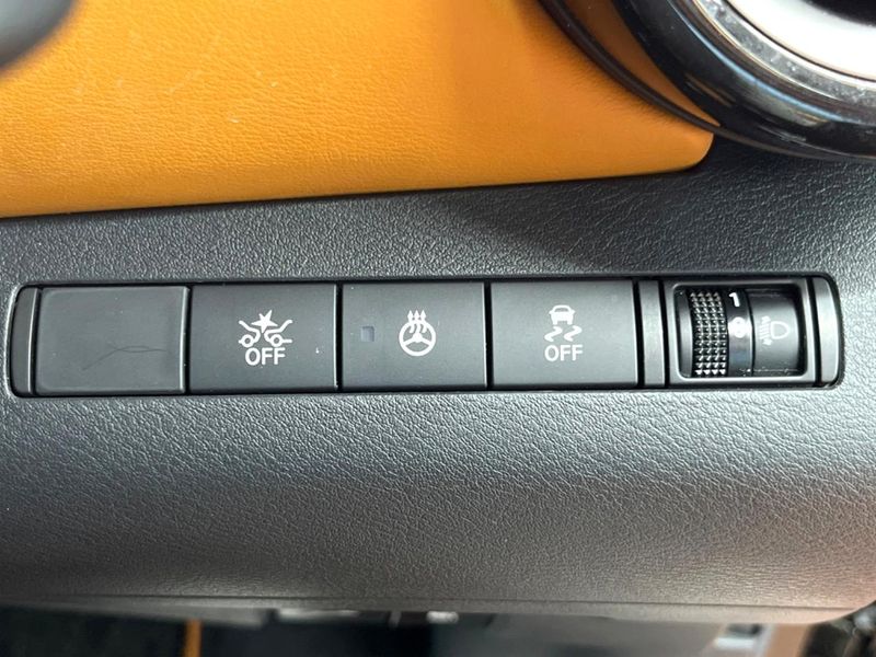 2021 Nissan Kicks 6AA-P15 (UW-6a642a9dd63dd)[21]