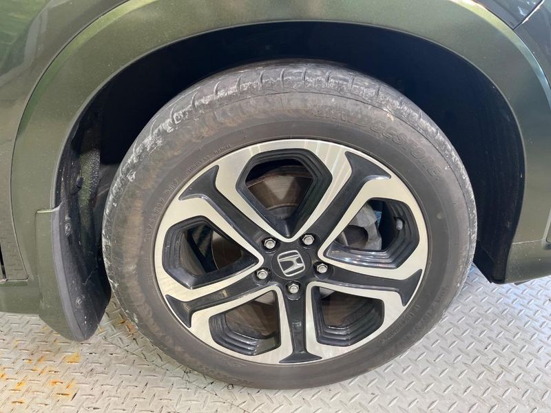 2017 Honda Vezel DAA-RU3 (UW-6a642aaf2df74)[24]