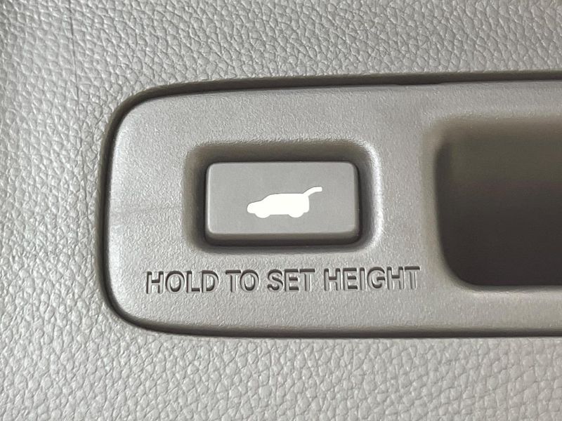 2021 Honda Vezel 6AA-RV5 (UW-6a642ab53270e)[29]