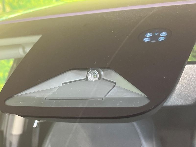 2021 Honda Vezel 6AA-RV5 (UW-6a642ab53270e)[20]