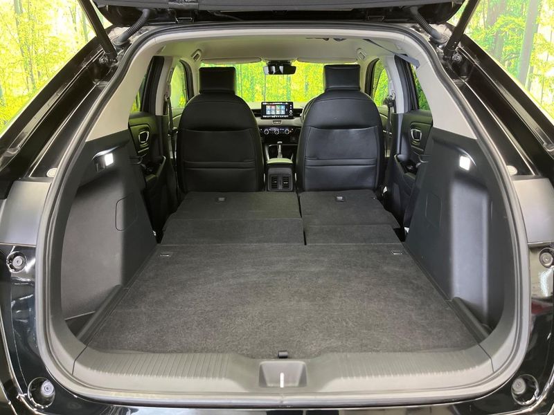 2021 Honda Vezel 6AA-RV5 (UW-6a642ab53270e)[26]