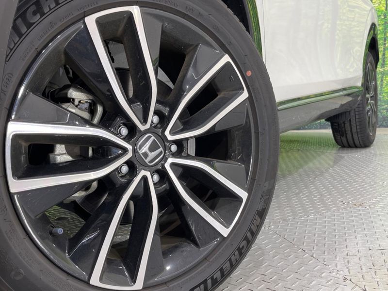 2022 Honda Vezel 6AA-RV5 (UW-6a642ab764745)[4]