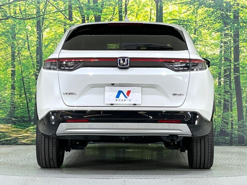 2022 Honda Vezel 6AA-RV5 (UW-6a642ab764745)[14]