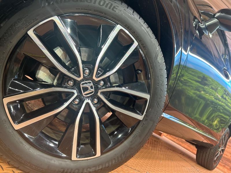 2025 Honda Vezel 6AA-RV5 (UW-6a642ac0193cb)[8]