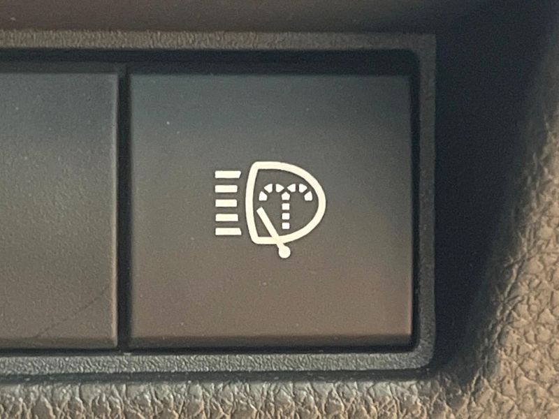 2024 Toyota Land Cruiser 250 3BA-TRJ250W (UW-6a642af207211)[28]