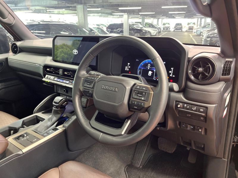 2024 Toyota Land Cruiser 250 3BA-TRJ250W (UW-6a642af207211)[5]