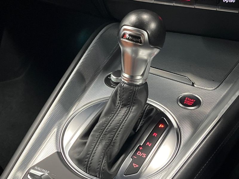 2016 Audi TT Coupe ABA-FVCHH (UW-6a642af7d3419)[5]