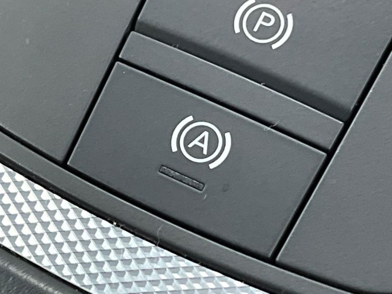 2016 Audi TT Coupe ABA-FVCHH (UW-6a642af7d3419)[7]