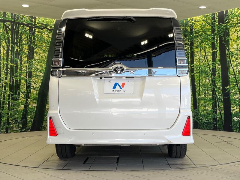 2021 Toyota Voxy 3BA-ZRR80W (UW-6a642b4d0aca5)[7]