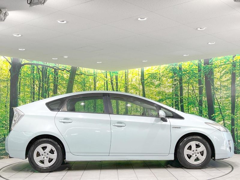 2010 Toyota Prius DAA-ZVW30 (UW-6a642b5d36dbf)[18]