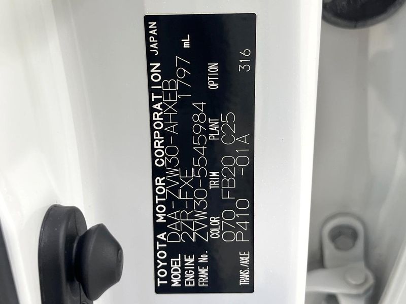 2012 Toyota Prius DAA-ZVW30 (UW-6a642b5fb088e)[1]