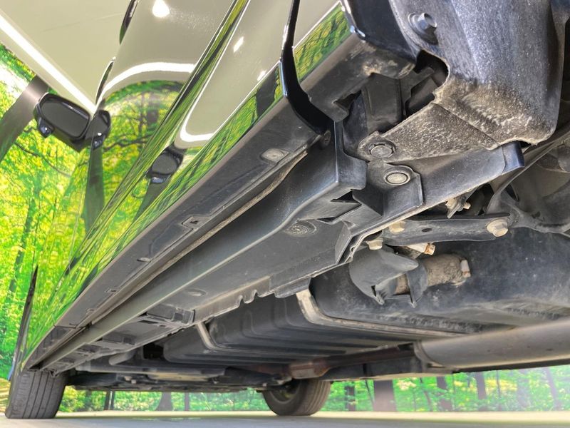 2023 Toyota Voxy 6AA-ZWR90W (UW-6a642b818ce74)[12]