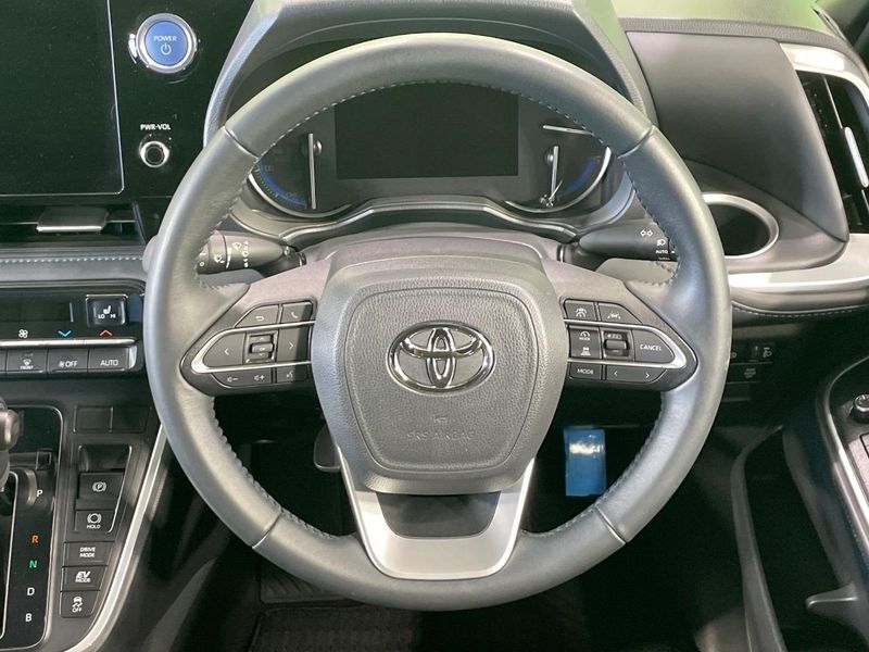 2023 Toyota Voxy 6AA-ZWR90W (UW-6a642b818ce74)[22]