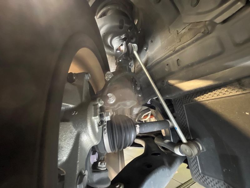 2023 Toyota Voxy 6AA-ZWR90W (UW-6a642b8470a5e)[7]
