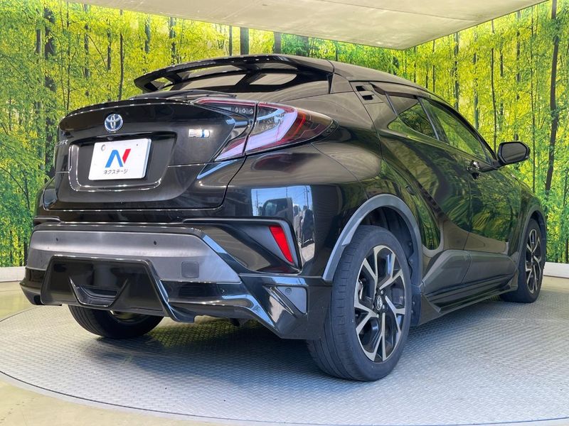 2017 Toyota C-HR DAA-ZYX10 (UW-6a642b9116724)[10]