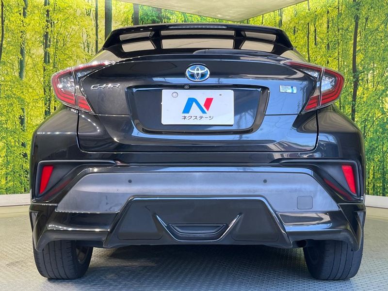 2017 Toyota C-HR DAA-ZYX10 (UW-6a642b9116724)[9]