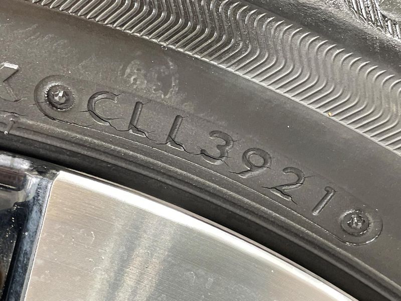2021 Daihatsu Rocky 5BA-A201S (UW-6a6578f031fc8)[9]
