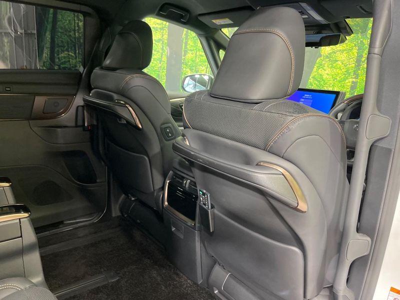 2023 Toyota Alphard Hybrid 6AA-AAHH45W (UW-6a6579053220b)[19]