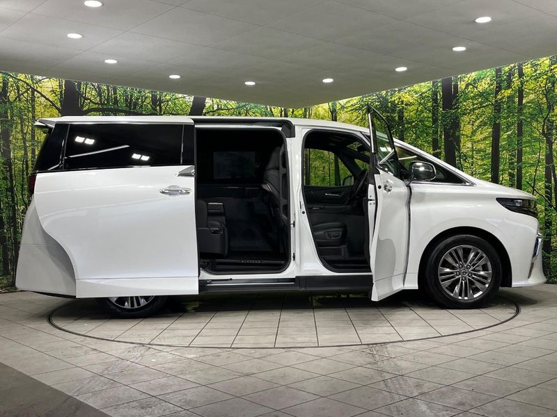 2023 Toyota Alphard Hybrid 6AA-AAHH45W (UW-6a6579053220b)[25]