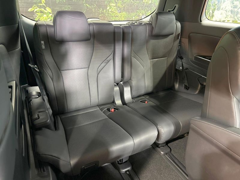 2024 Toyota Alphard 3BA-AGH40W (UW-6a657929b6071)[20]