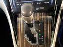 2014 Toyota Harrier Hybrid DAA-AVU65W (UW-6a65793841892)[13]