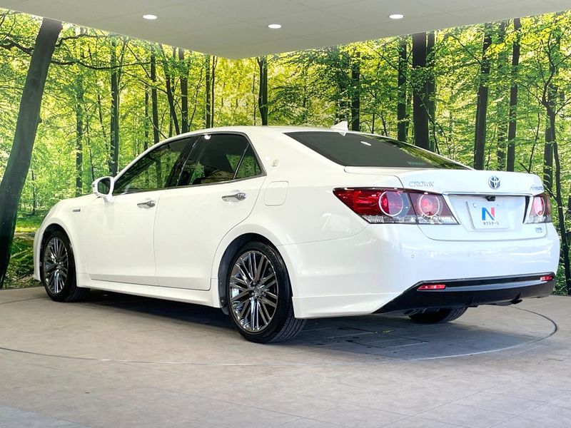 2016 Toyota Crown Hybrid DAA-AWS210 (UW-6a65793b2d5e4)[6]