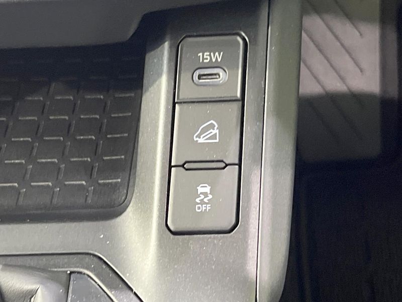 2026 Toyota RAV4 6AA-AXAN64 (UW-6a657942e8d54)[15]