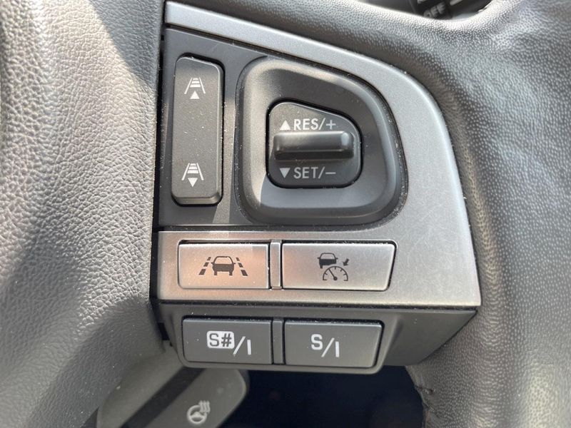 2016 Subaru Legacy Outback DBA-BS9 (UW-6a65799c42ae7)[27]
