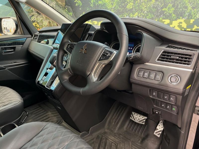 2025 Mitsubishi Delica D:5 3DA-CV1W (UW-6a6579a6e2335)[17]