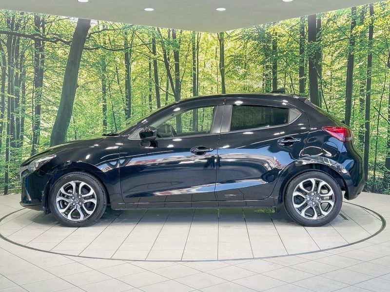 2018 Mazda Demio LDA-DJ5FS (UW-6a6579b156683)[21]