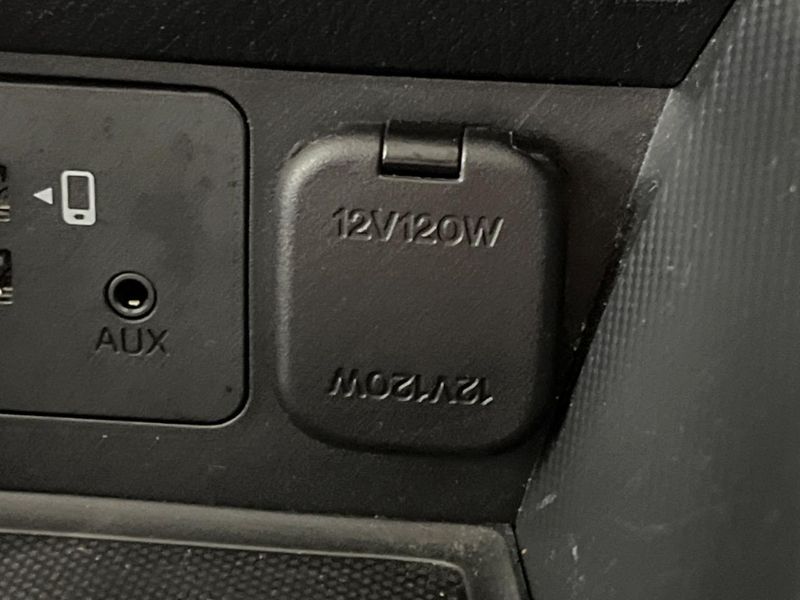 2023 Mazda Mazda2 5BA-DJLAS (UW-6a6579b1e292a)[24]