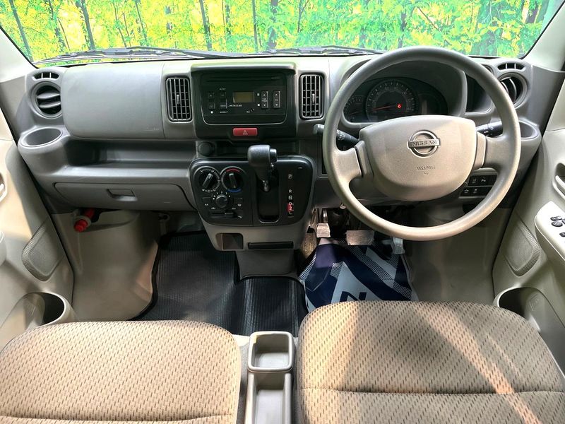 2020 Nissan NV100 Clipper Van HBD-DR17V (UW-6a6579bc353a3)[17]