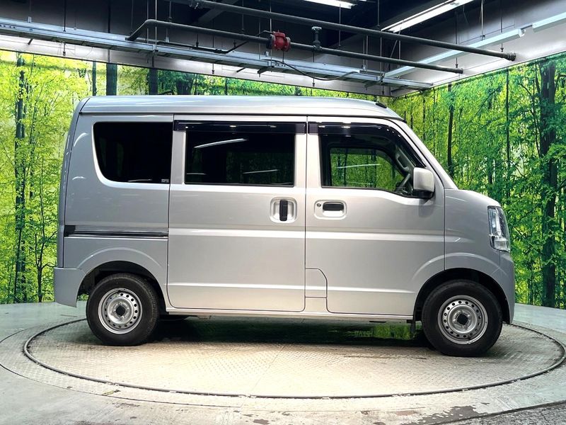 2020 Nissan NV100 Clipper Van HBD-DR17V (UW-6a6579bc353a3)[20]