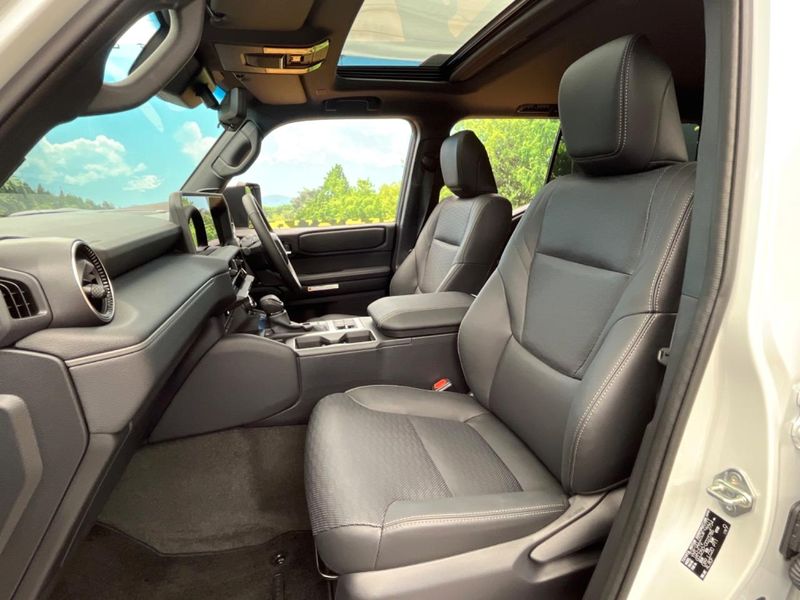 2025 Toyota Land Cruiser 250 3DA-GDJ250W (UW-6a6579e57c0c9)[17]