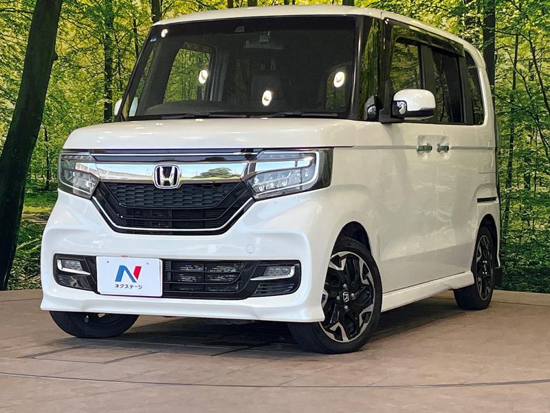 2017 Honda N-BOX CUSTOM DBA-JF3 (UW-6a657a70a2da6)[0]