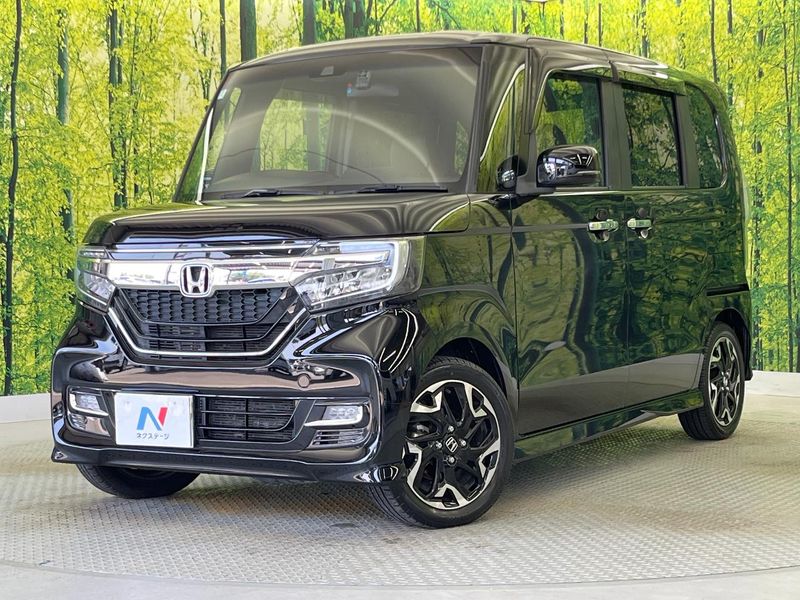 2018 Honda N-BOX CUSTOM DBA-JF3 (UW-6a657a7111ef2)[0]