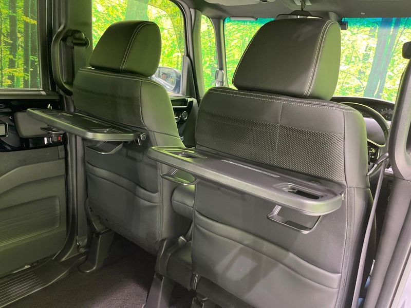 2022 Honda N-BOX CUSTOM 6BA-JF3 (UW-6a657a782c102)[21]