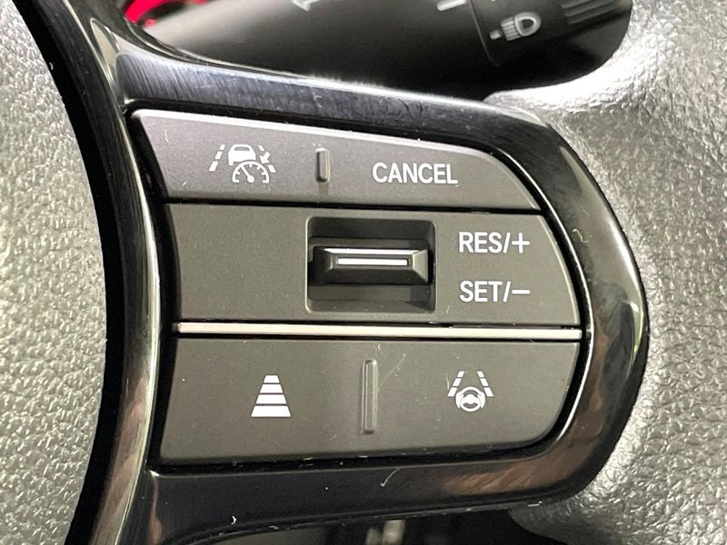 2025 Honda N-BOX CUSTOM 6BA-JF5 (UW-6a657a900a7ac)[28]