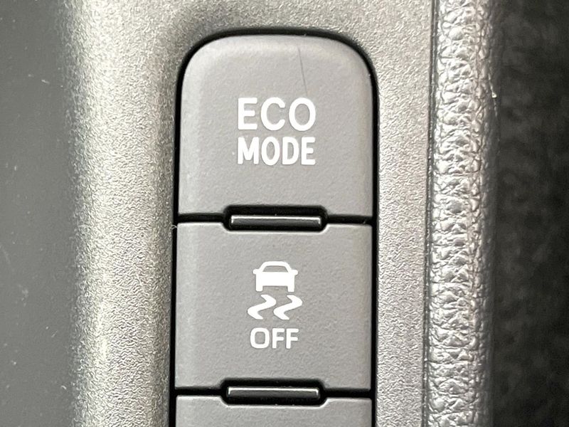 2023 Toyota Yaris 5BA-KSP210 (UW-6a657acca3638)[15]