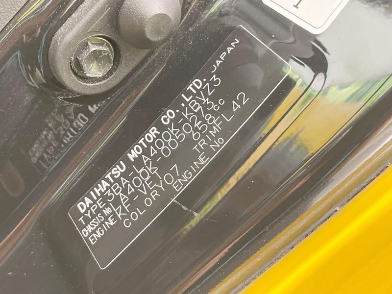 2022 Daihatsu Copen 3BA-LA400K (UW-6a657ae7d7e92)[1]