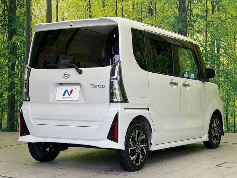 2023 Daihatsu Tanto 5BA-LA650S (UW-6a657afcc5003)[8]