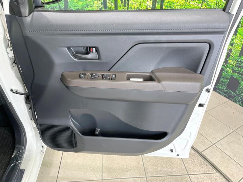 2023 Toyota Roomy 5BA-M900A (UW-6a657b2dd1a85)[14]