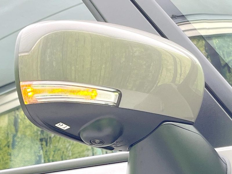 2025 Suzuki Wagon R Smile 5AA-MX91S (UW-6a657b962c039)[14]