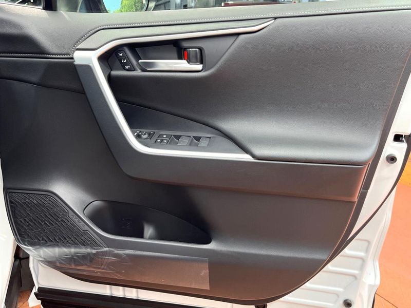 2025 Toyota RAV4 6BA-MXAA54 (UW-6a657b9ee3d23)[19]